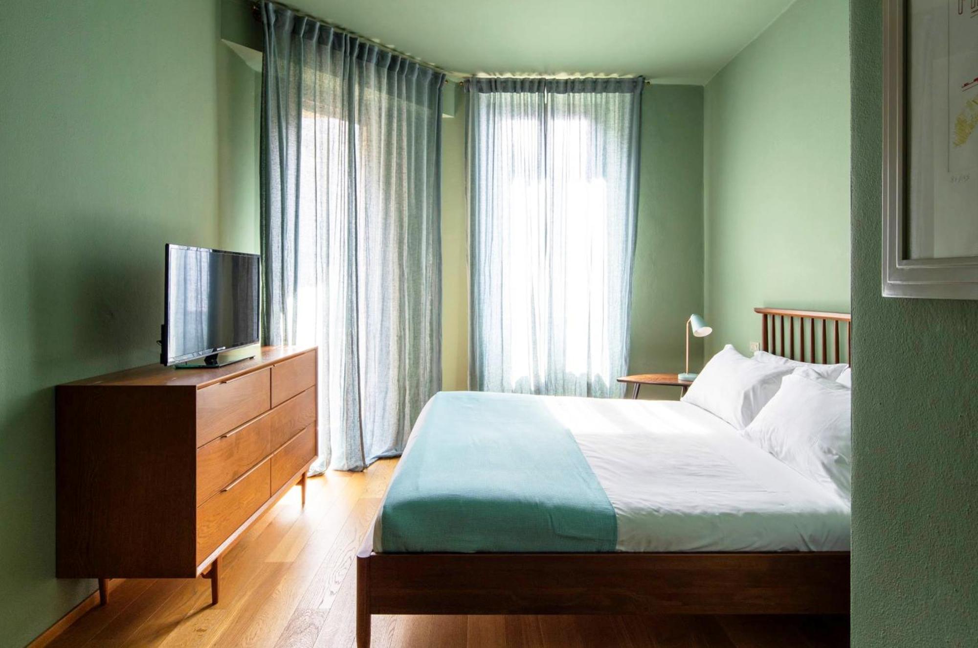 Domus Plinii 1792 Suites Faggeto Lario Pokoj fotografie